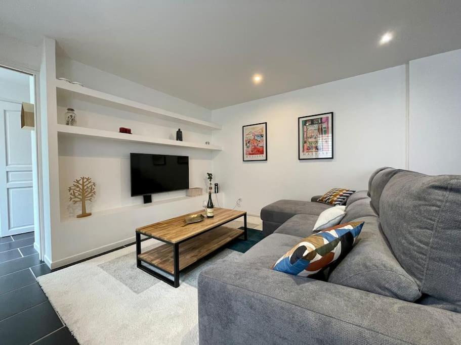 Le Logis Baya - Weekend & Holiday - Wifi & Tv Saint-Vigor-le-Grand 외부 사진